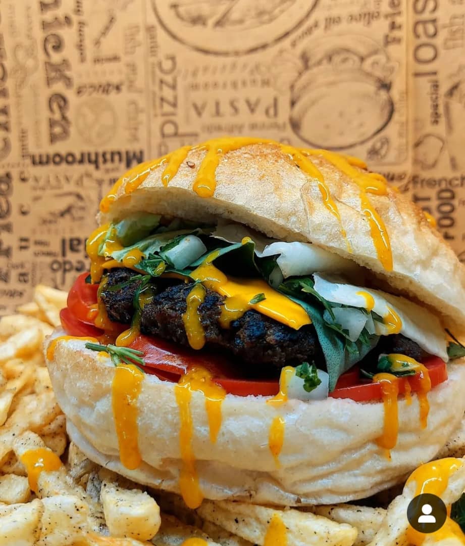 فست فود پاشا در تبریز